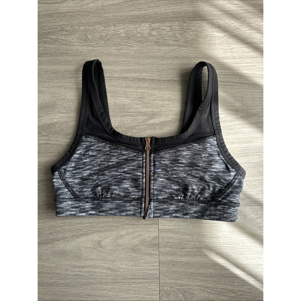 Lululemon Gray Black Unlined Wireless Sports Bra Zip Front Close Size 6